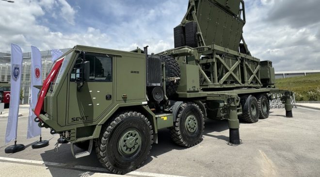 Türkiye’nin en uzun menzilli radarı ALP 300-G, TSK’ya teslim edildi
